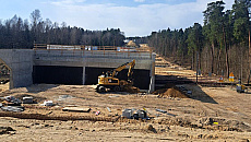 Trwa intensywna rozbudowa DW527. Wylotówka z Olsztyna nabiera kształtów Trwa intensywna rozbudowa DW527. Wylotówka z Olsztyna nabiera kształtów